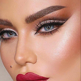 Farbige Kontaktlinsen GLOW VIVID BLUE