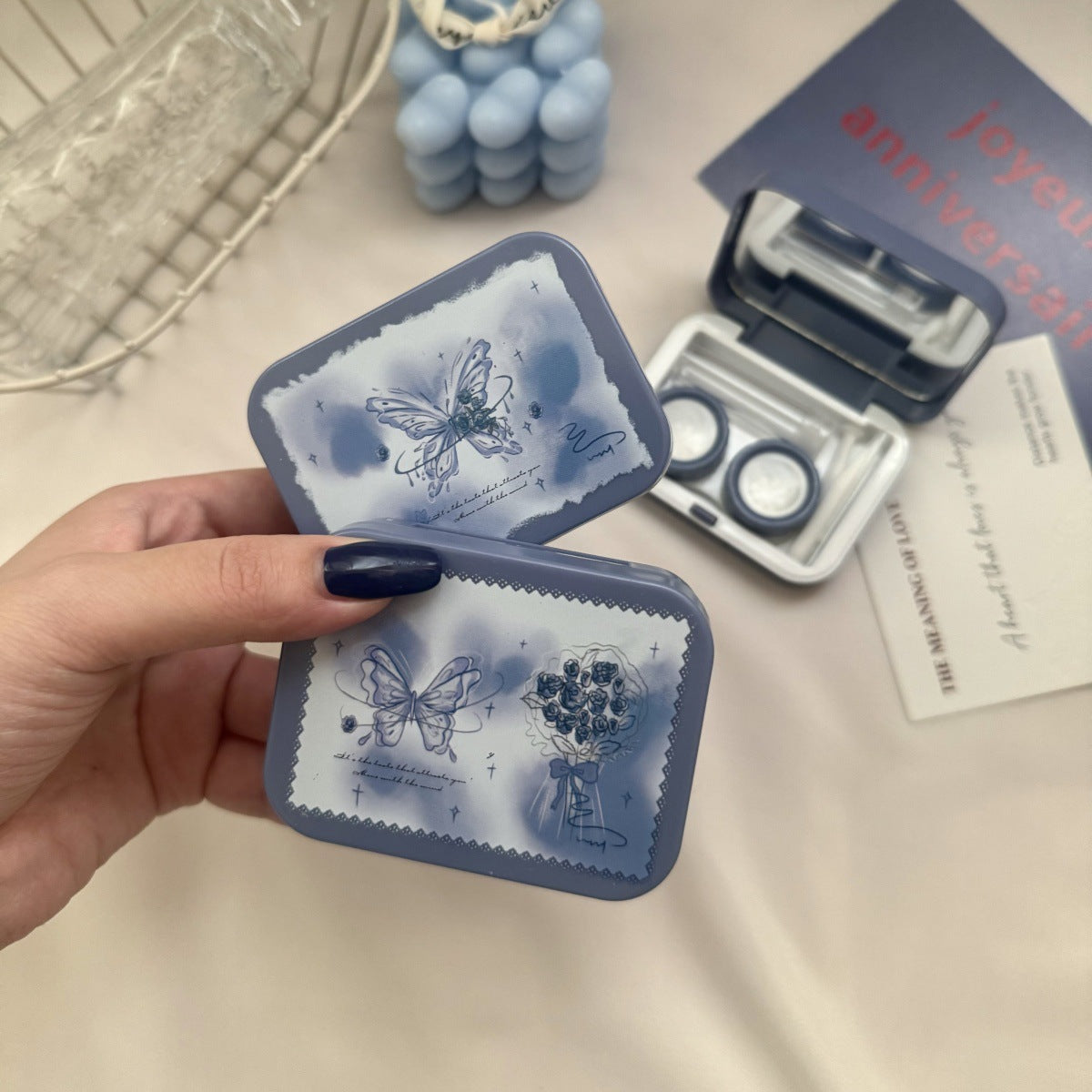 Romantic Ice Blue Roses Colored Contact Lens Case