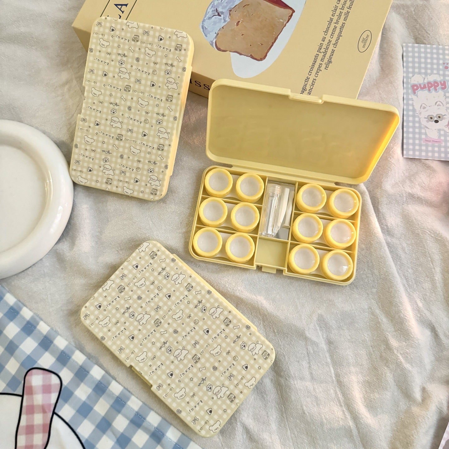 Pastel Floral Kitten Colored Contact Lens Case