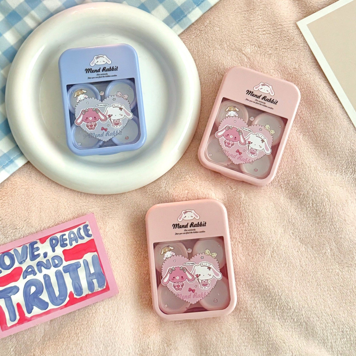 Heartful Mend Rabbit Colored Contact Lens Case