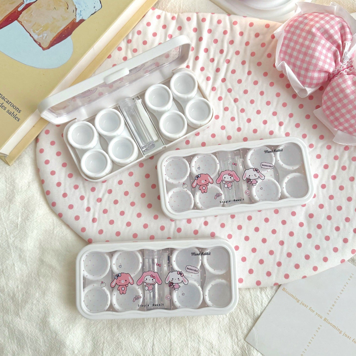 Polka-dot Mend Rabbit Colored Contact Lens Case