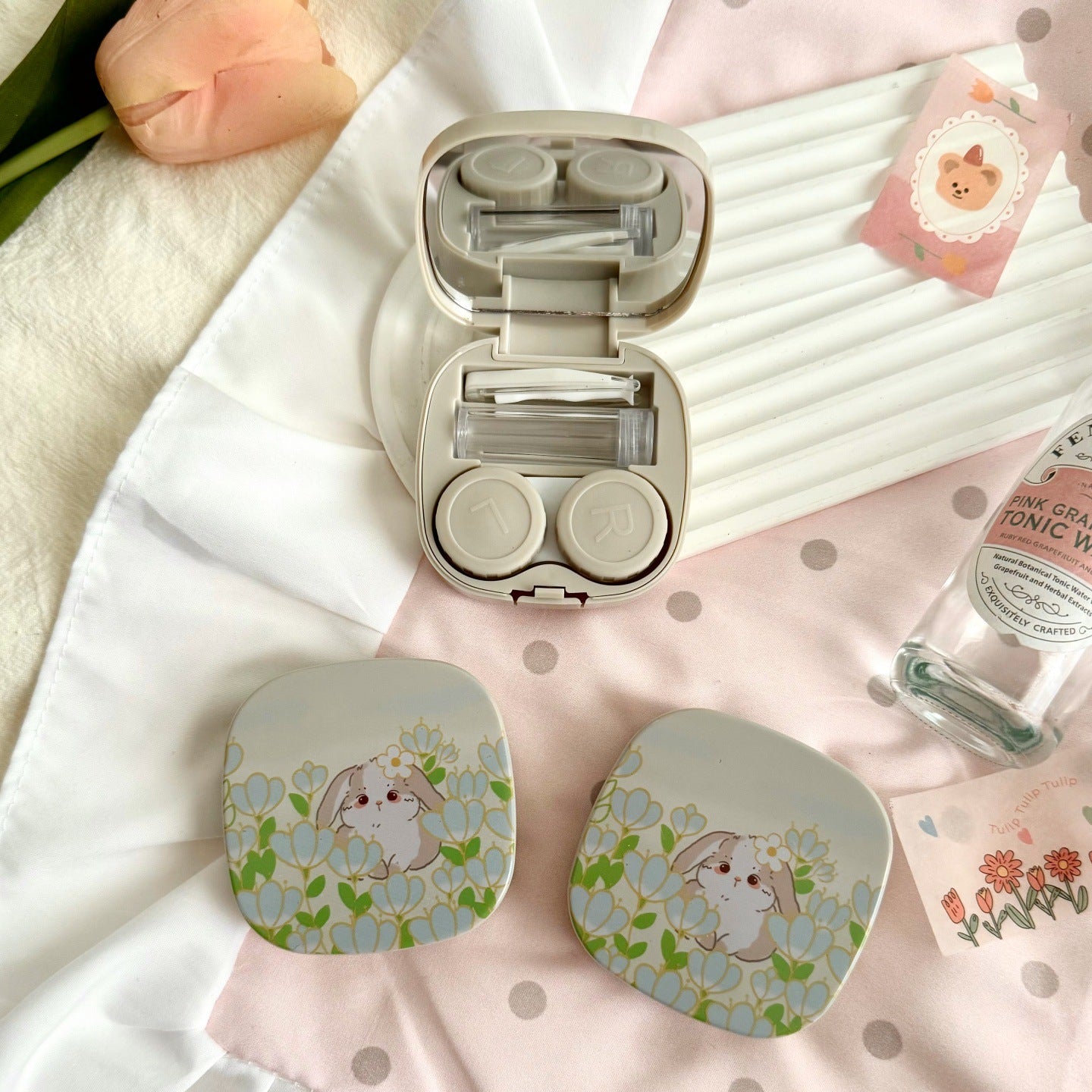 Oil Painting Tulip Rabbit Colored Contact Lens Case