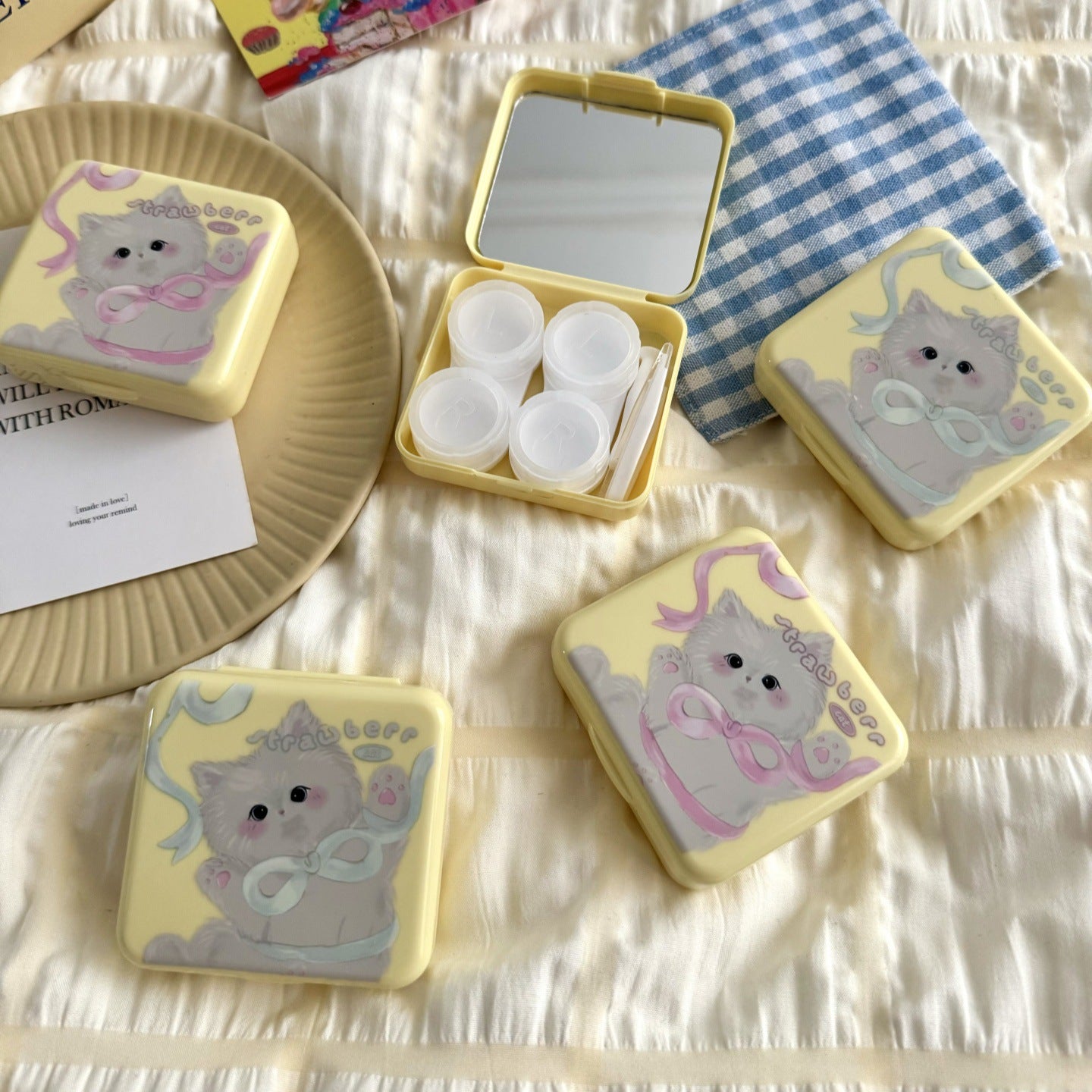 Butter Yellow Bow Kitten Colored Contact Lens Case