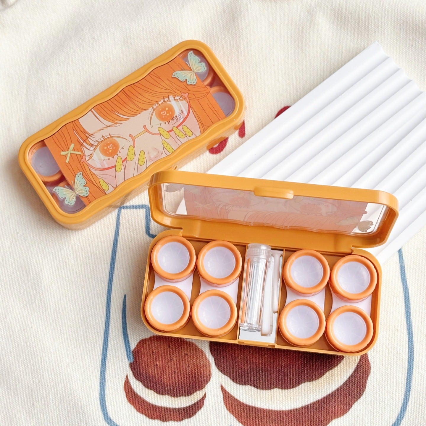 Manga Butterfly Eyes Colored Contact Lens Case