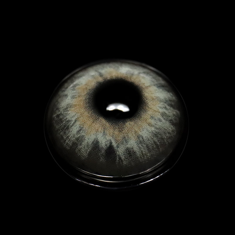 Farbige Kontaktlinsen von Margaret Grey