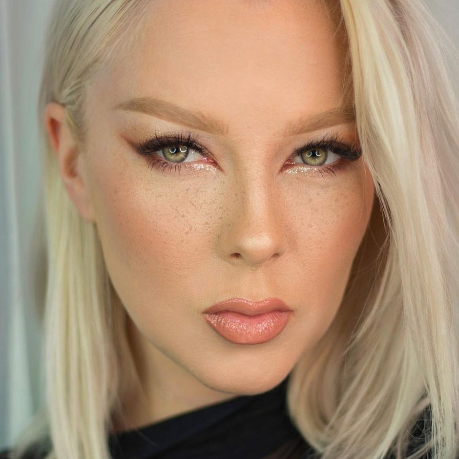 Colored contacts near me