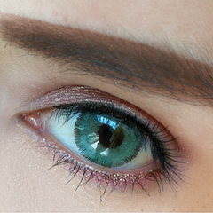 Magische grüne farbige Kontaktlinsen