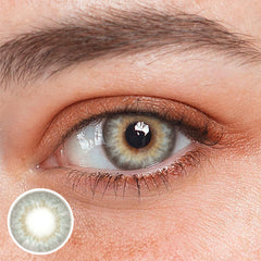 Farbige Kontaktlinsen von Margaret Grey